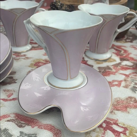 Elegant Vintage Pink & Gold Teacup and Saucer Set. Set of 8. Designed by Yedi. - Picture 5 of 8